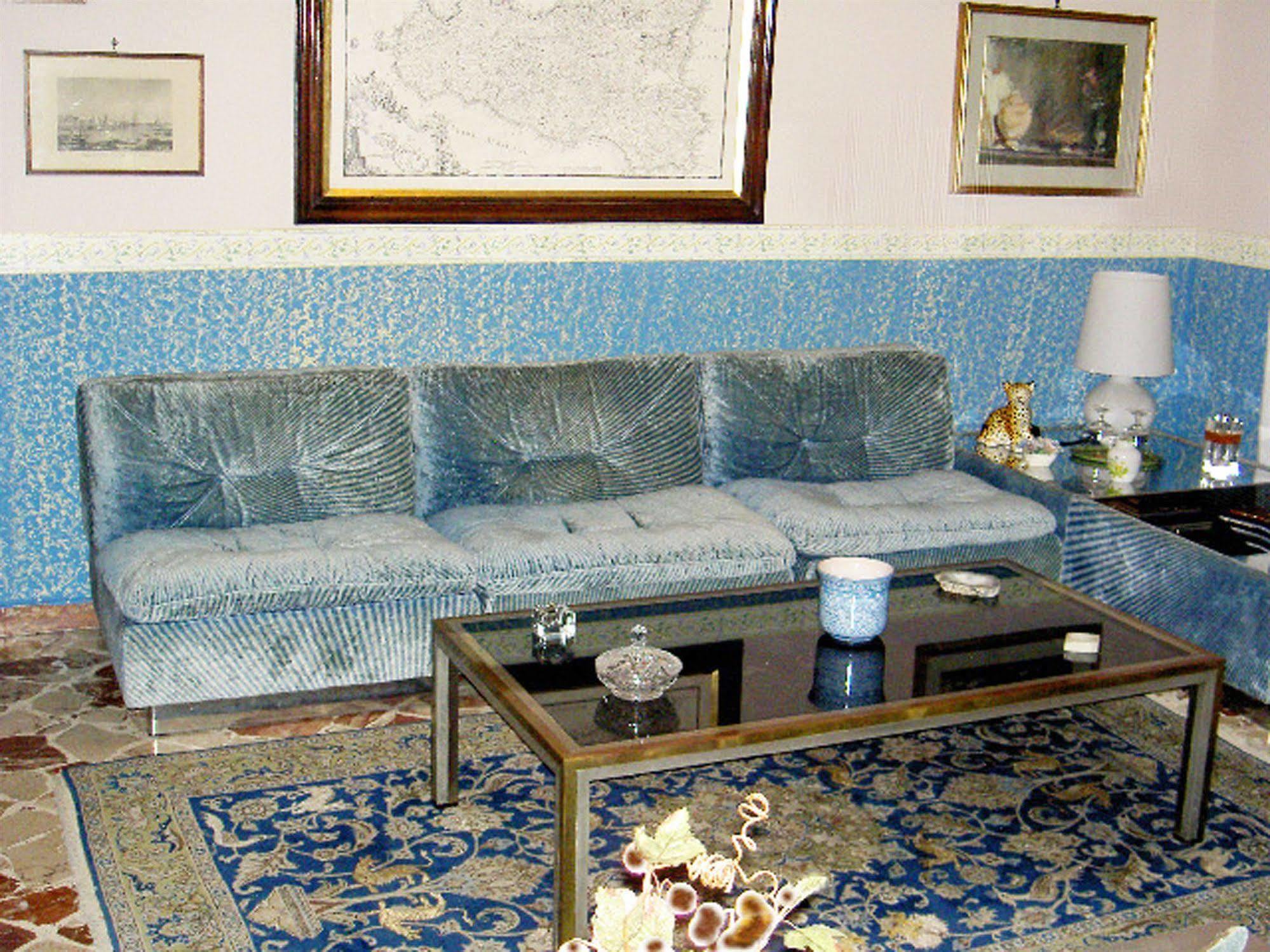 Bed and Breakfast Casa Tina Maugeri Aeroporto di Catania Fontana Rossa Esterno foto